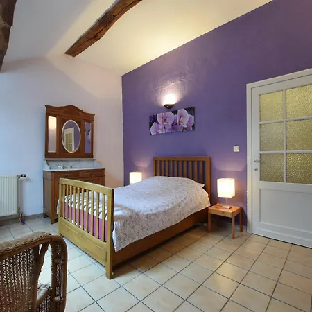 Дом отдыха Former In A Quiet Village Manhay