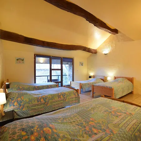 Former In A Quiet Village Сasa de vacaciones *