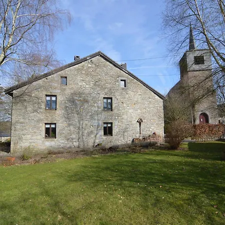 Сasa de vacaciones Former In A Quiet Village