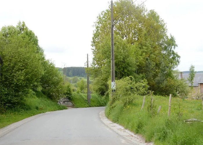 Casa de Férias Former In A Quiet Village Manhay