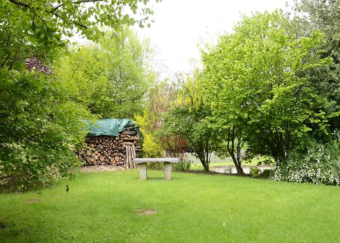 Casa de Férias Former In A Quiet Village Manhay